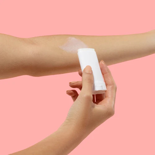 Protecting Sensitive Skin Under the Sun: The Science Behind Gentle Sunscreens